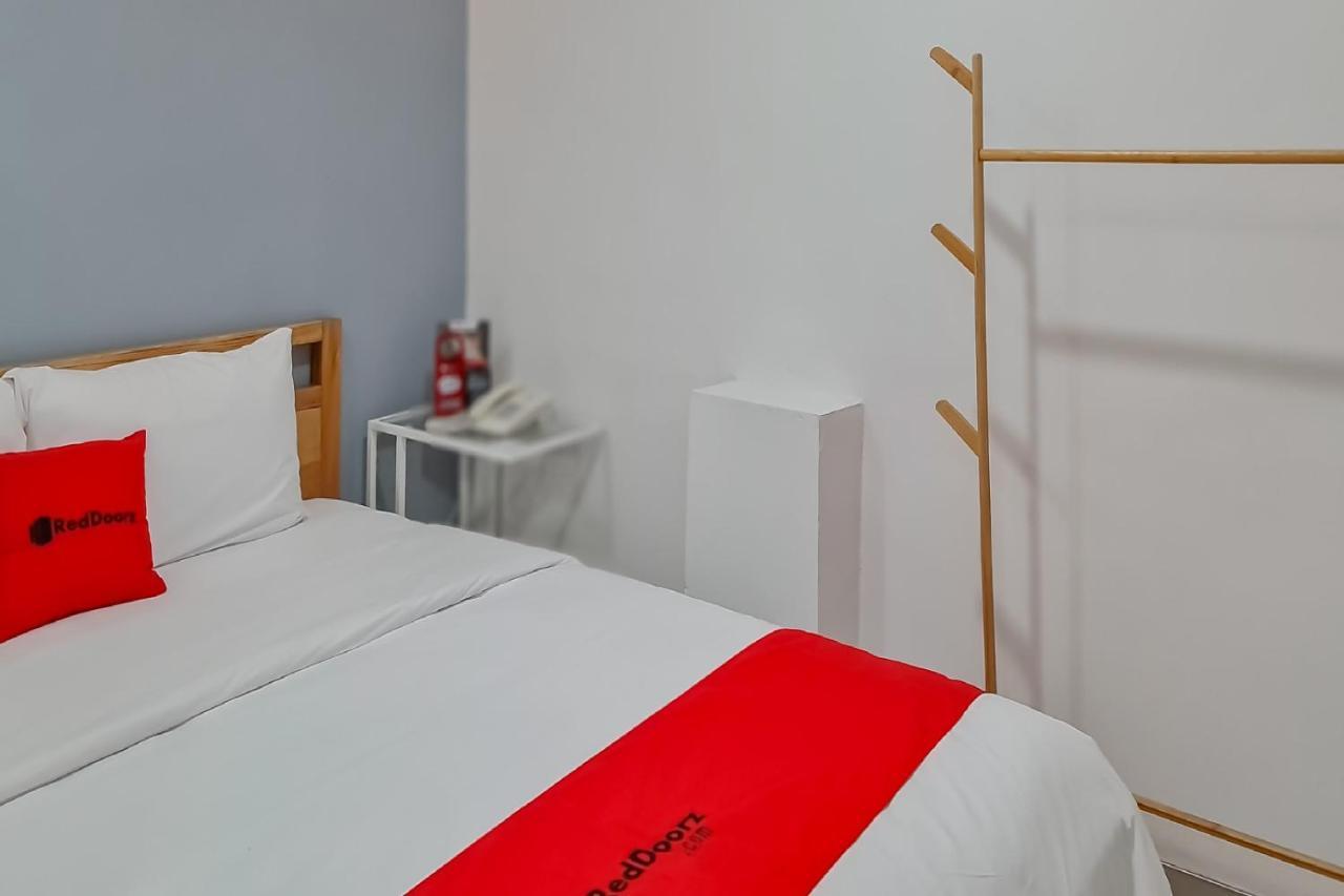 Reddoorz Plus @ Batutulis Bogor Kültér fotó