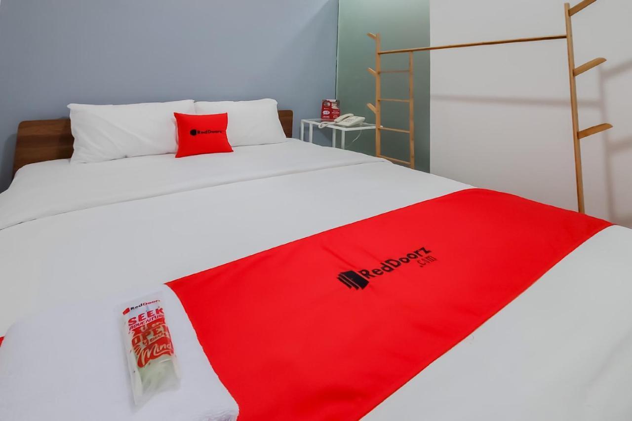 Reddoorz Plus @ Batutulis Bogor Kültér fotó